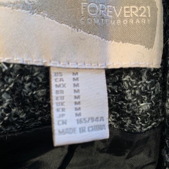 NWOT Forever 21 jacket Sz M - Picture 3 of 3